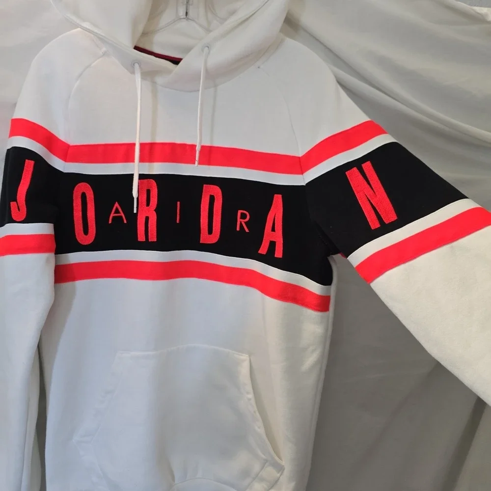 Nike Air Jordan Hoodie Men's S Pull-Over Sweatshirt White W/Orange & Black Retro